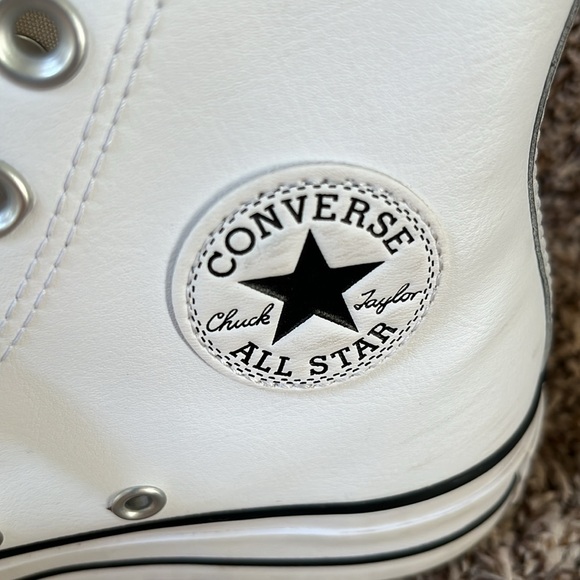 Chuck Taylor All Star Lift Platform leather high top. White - Picture 2 of 6